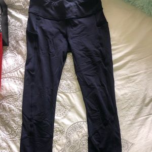 Lululemon leggings size 4